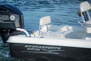 HydraSports_Boat__23Bay_3_