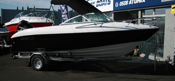 Boats- GRP Atomix 550 S-5