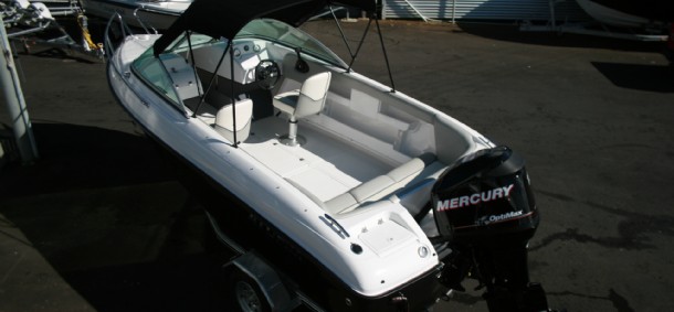 Boats- GRP Atomix 550 S-6