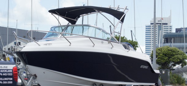 Boats- GRP Atomix 560-1