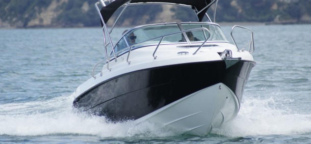 Boats- GRP Atomix 560-4