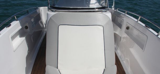 Boats- GRP Atomix Centre Console 7500 Fisherman-6