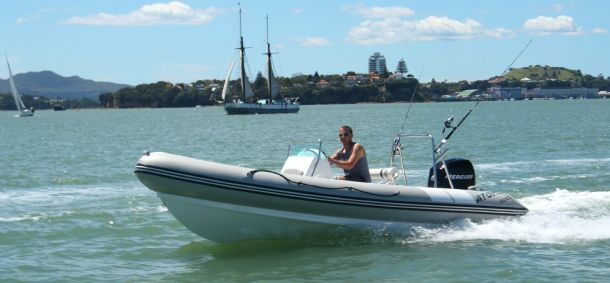 Boats- Inflatable Atomix RHIB 500 (Centre Console)-3