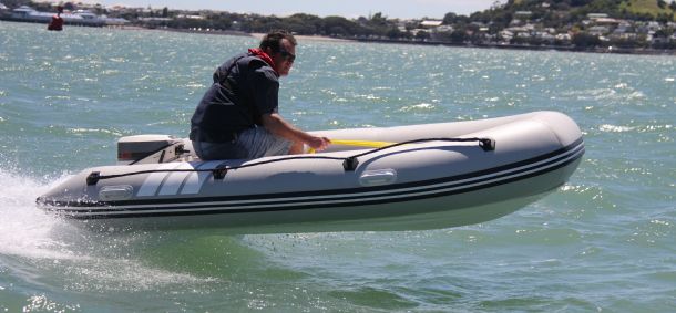 Boats- Inflatable Atomix RHIB330-6