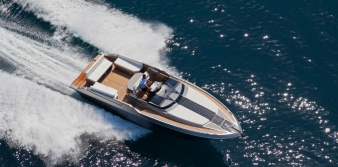 Yacht-Espera-34-particolare-esterno-in-mare2