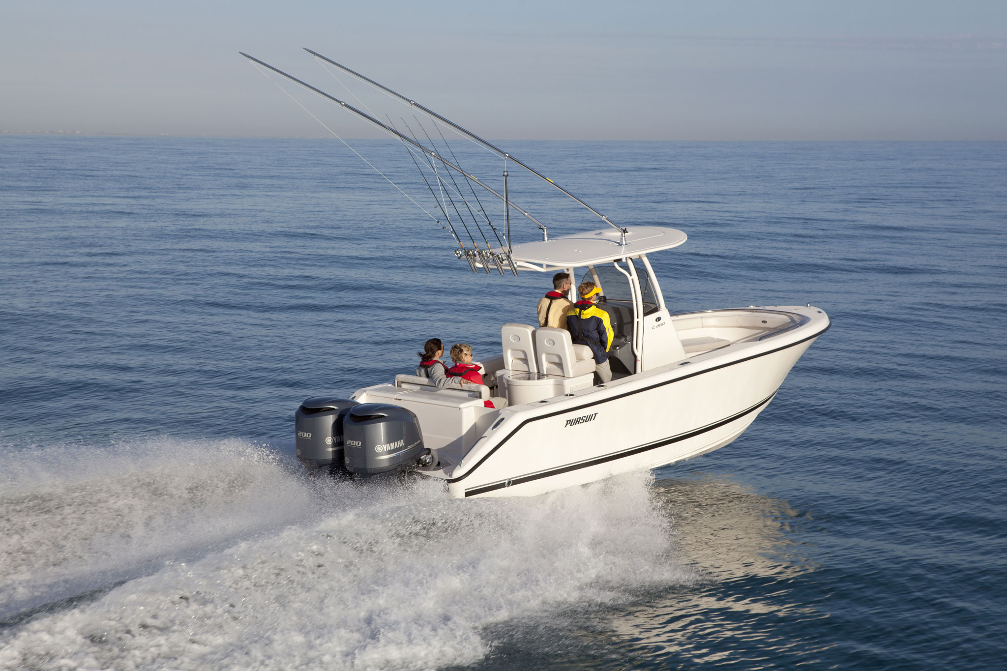 pursuit C 260 CENTER CONSOLE-3