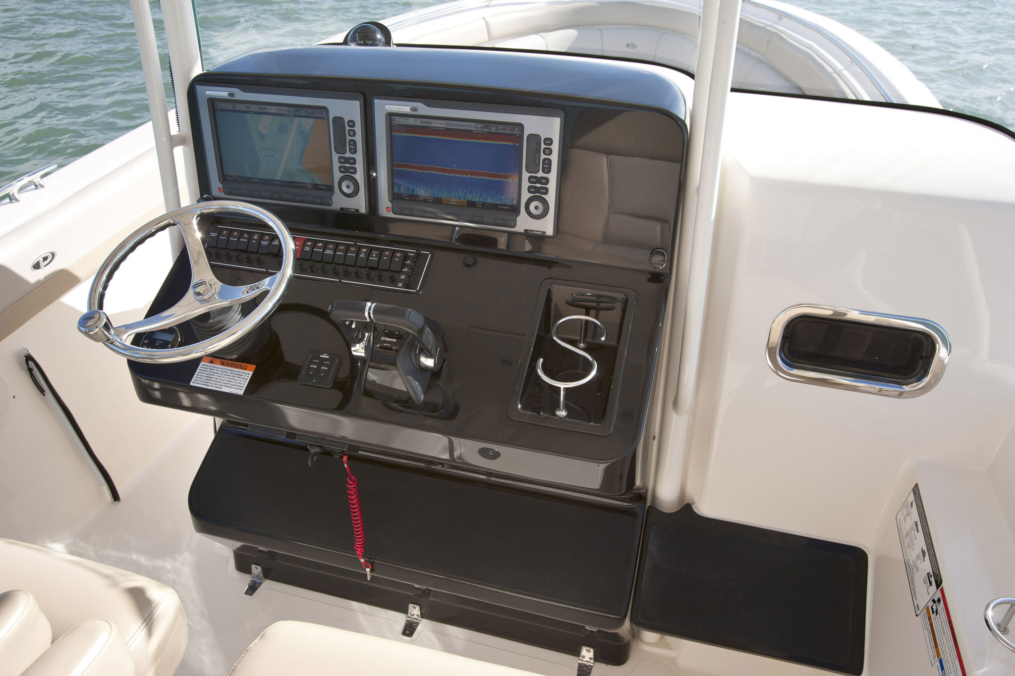 pursuit ST 310 SPORT TENDER-13